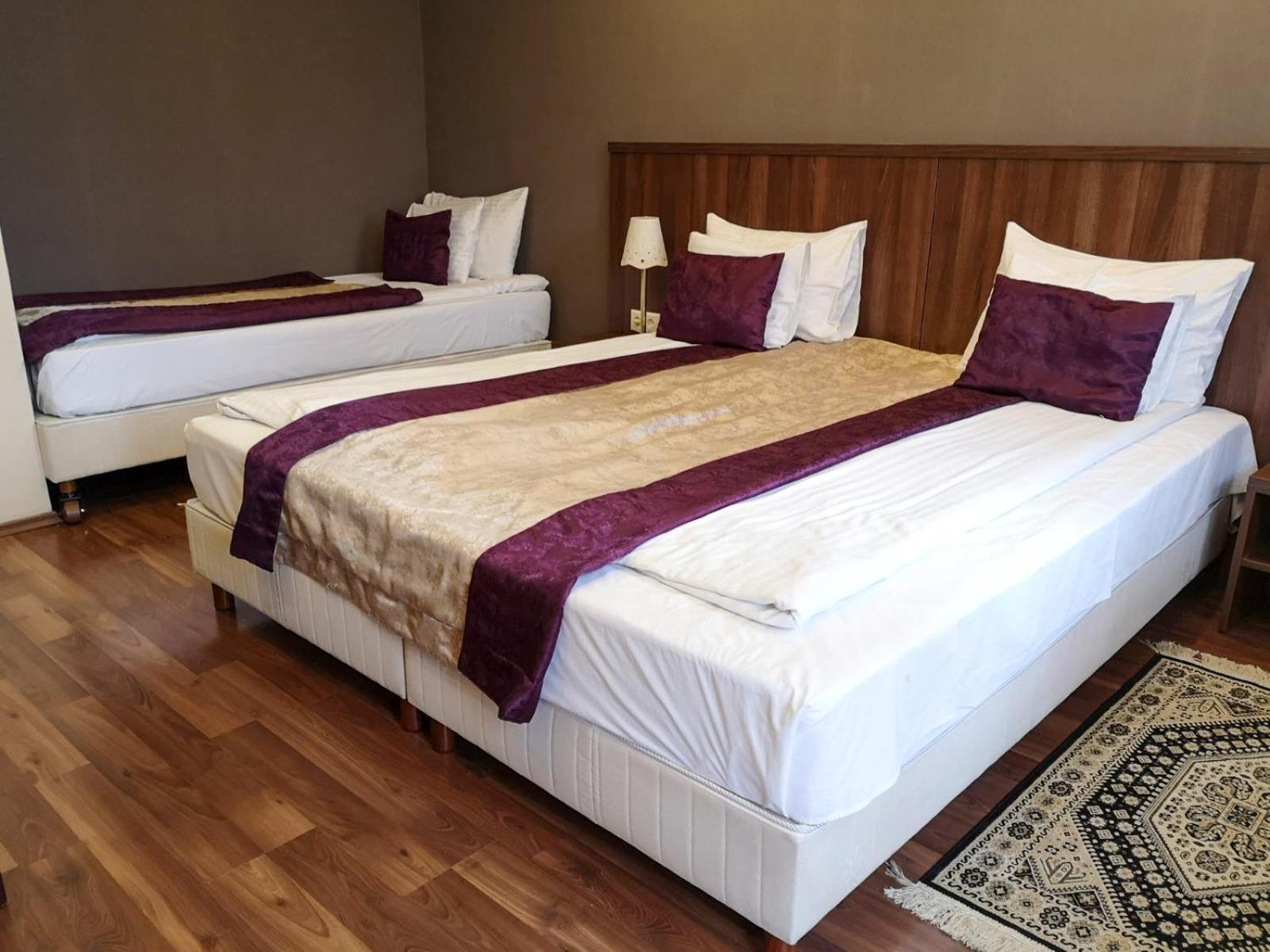 Gold Hotel Budapest Rom bilde
