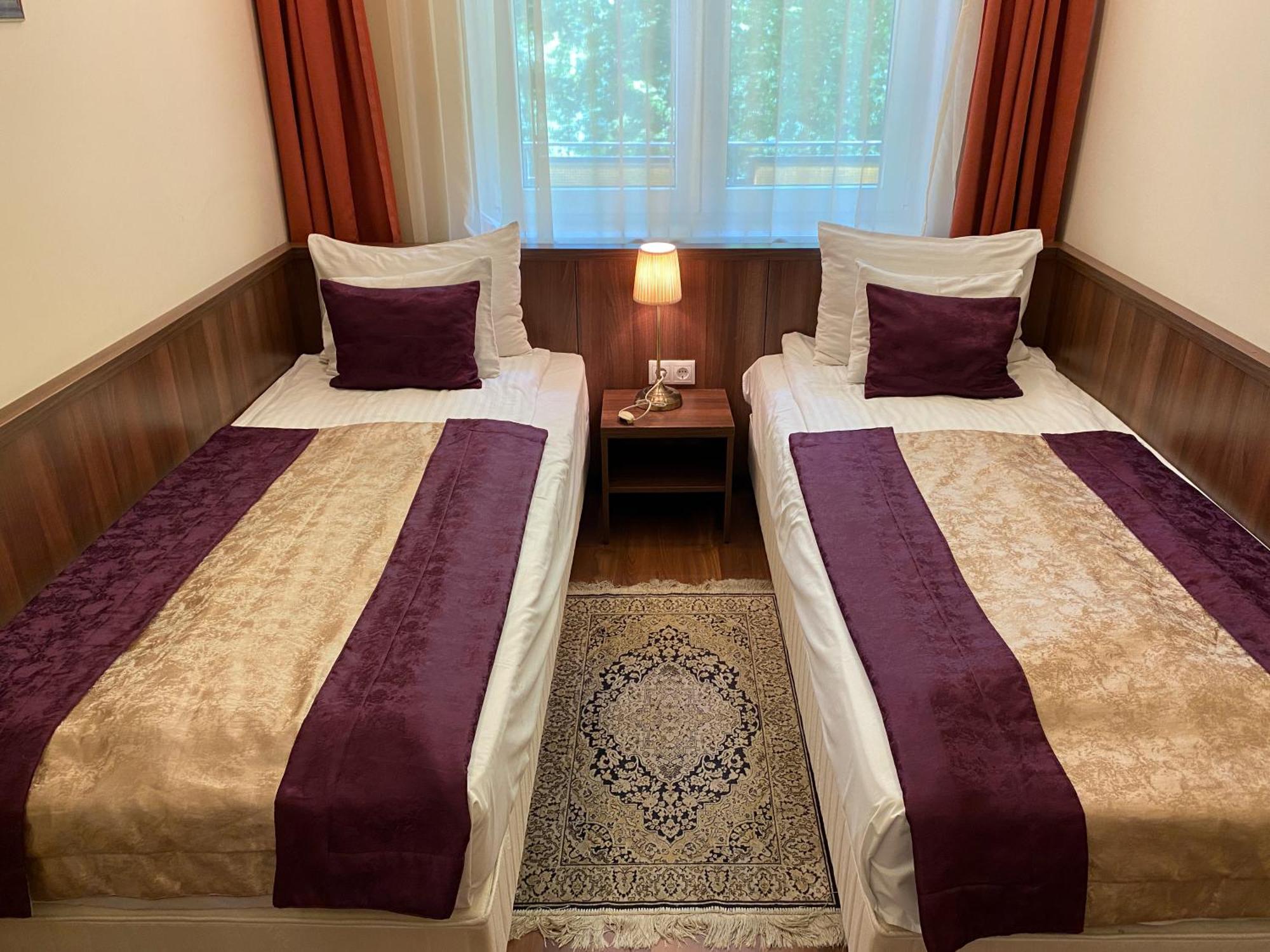 Gold Hotel Budapest Rom bilde
